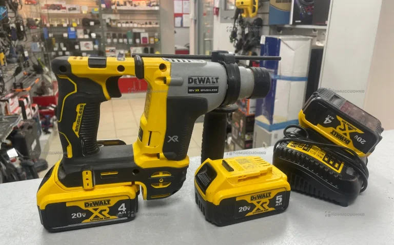 Перфоратор аккумуляторный DeWALT DCH172N