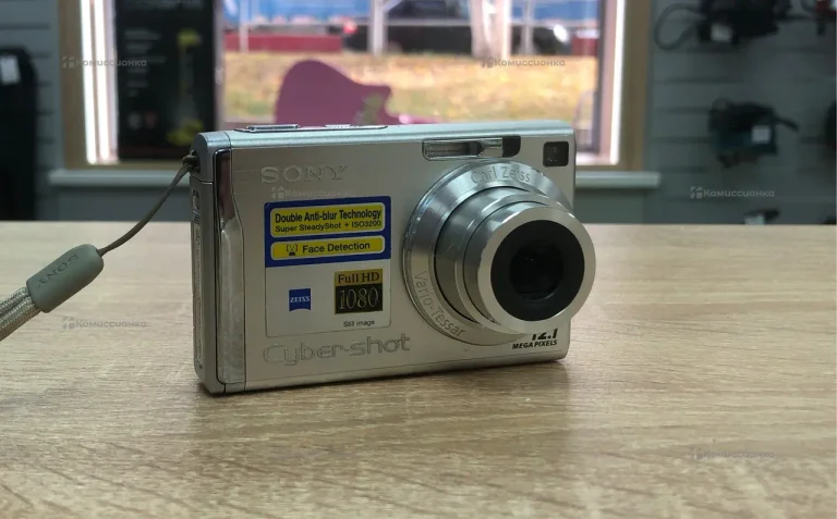 Фотоаппарат Sony Cyber-shot 12.1