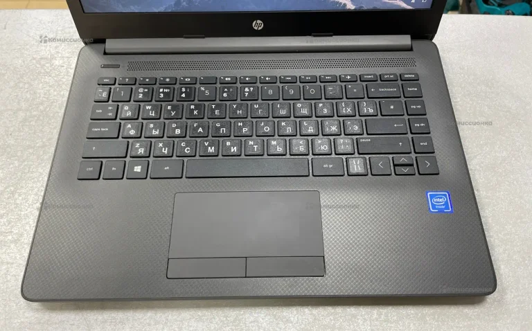 Ноутбук  HP 240 G7