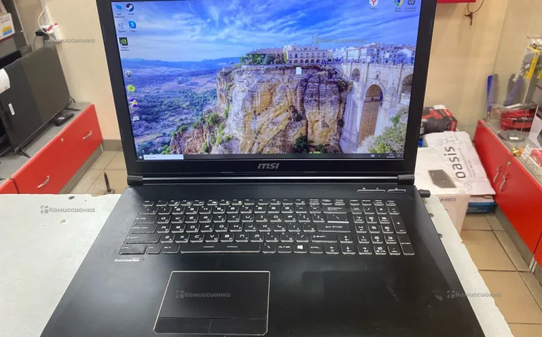 Ноутбук MSI GP72