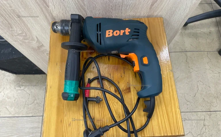 Дрель ударная Bort BSM-500U