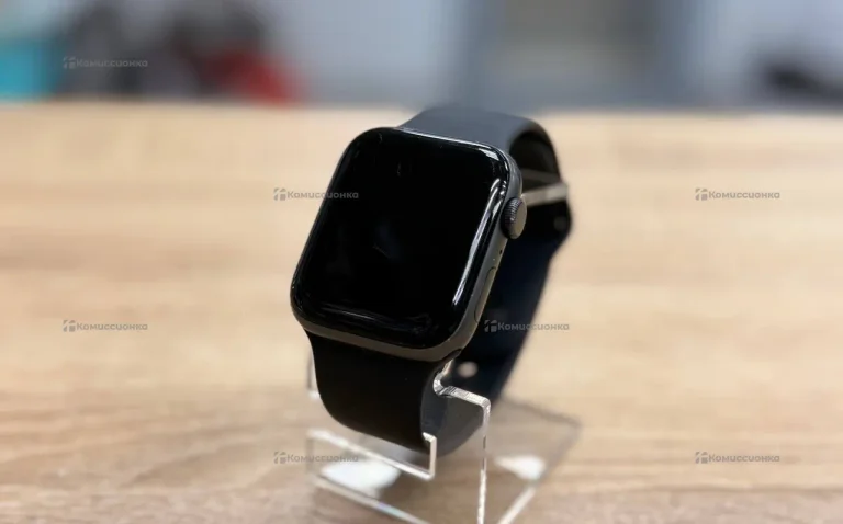 Часы  APPLE WATCH