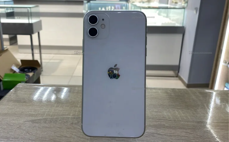 Apple IPhone 11 64Gb