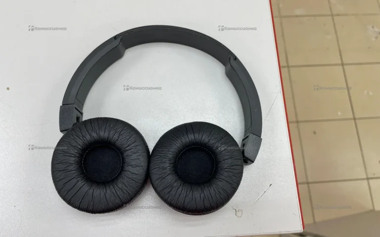 Наушники  JBL