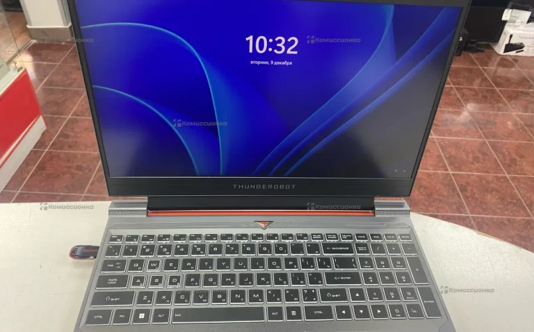 Ноутбук  Thunderobot