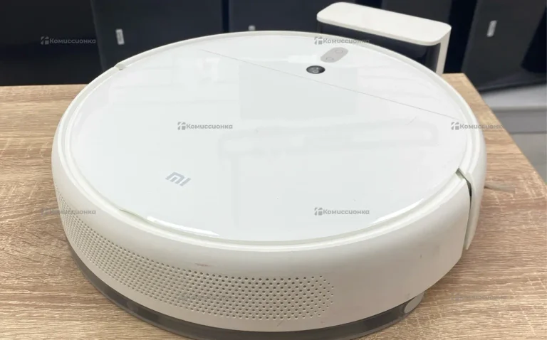 Пылесос  mi robot vacuum mop