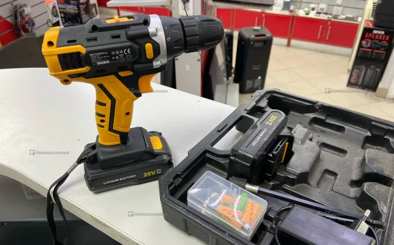 шуруповерт DKCD20FU-Li