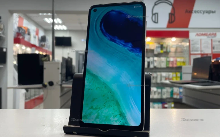 Motorola Moto G8 4/64Gb