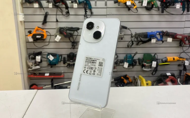 Tecno Spark Go 1 4/128 ГБ