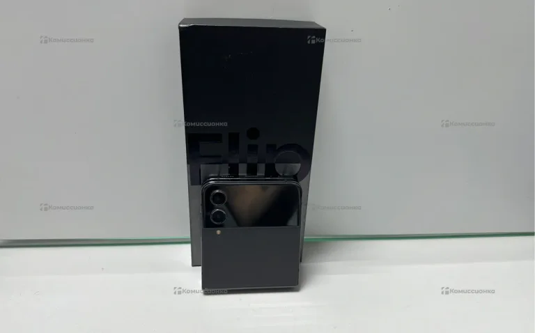 Samsung Galaxy Z Flip4 8/512 ГБ