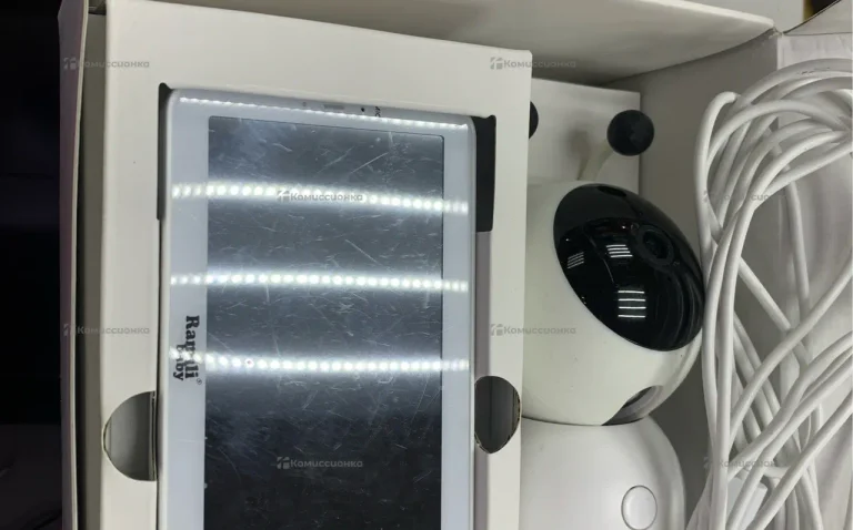 Видеокамера  Ramili Baby RV100