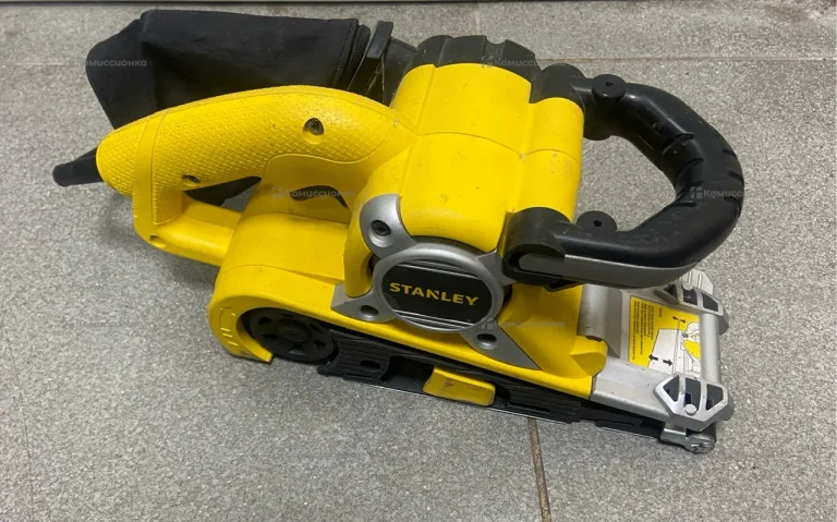 Ленточная шлифмашина STANLEY STBS720
