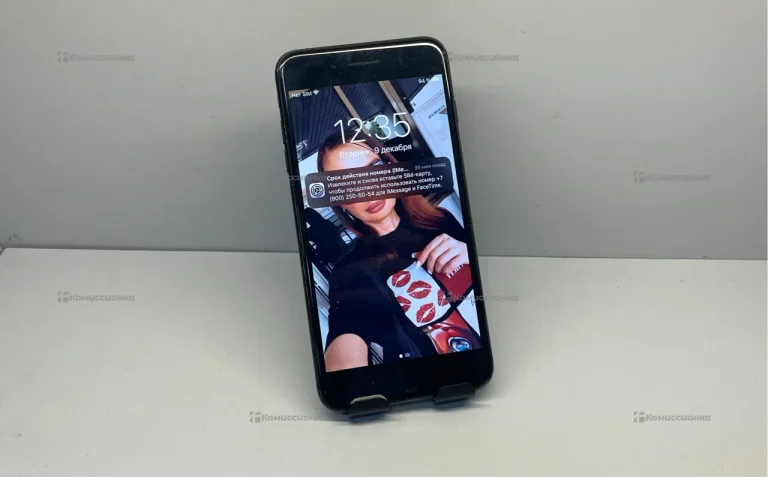 Apple iPhone 7 Plus 3/128 ГБ