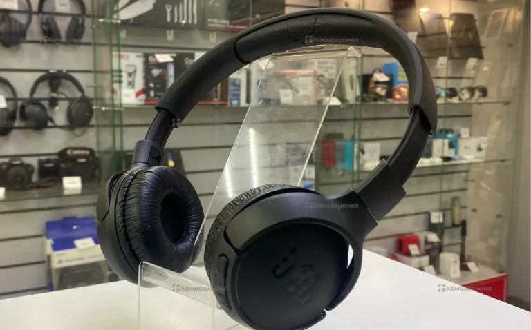 Наушники  JBL TUNE560BT