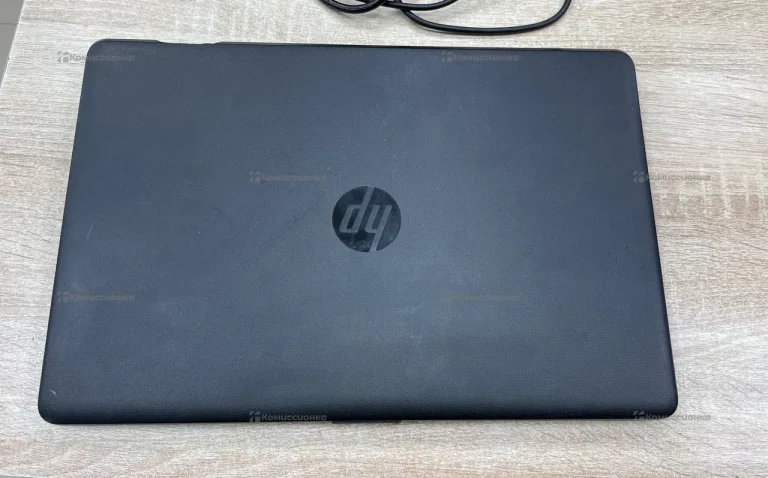 Ноутбук  HP 15-BS037UR