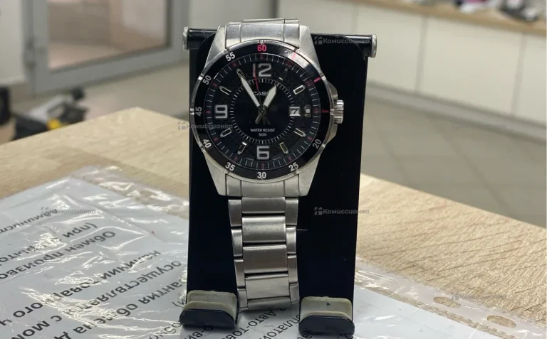 Часы  CASIO