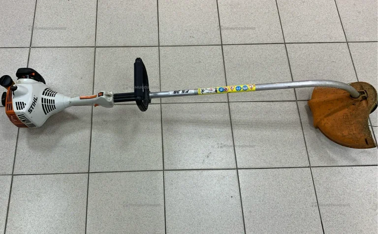 Бензиновый триммер FS 38