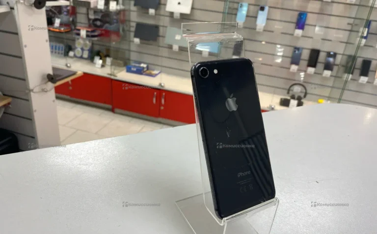 Apple IPhone 8 64Gb