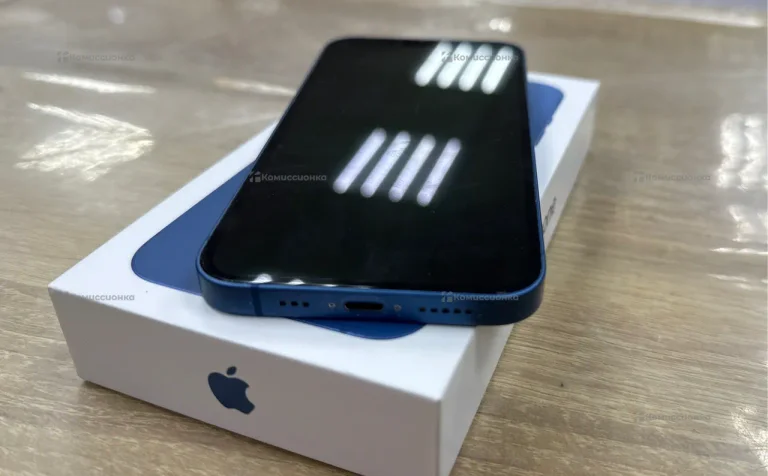 Apple iPhone 13 4/128 ГБ