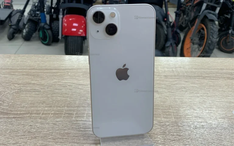 Apple iPhone 13 4/128 ГБ