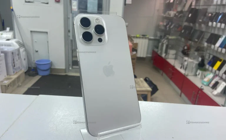 Apple iPhone 15 Pro Max 8/256 ГБ