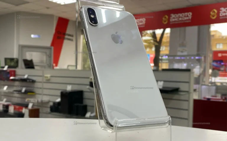 Apple iPhone X 64 ГБ