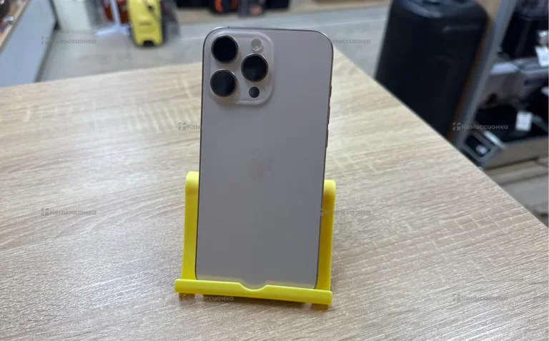 Apple iPhone 16 Pro Max 8/256 ГБ