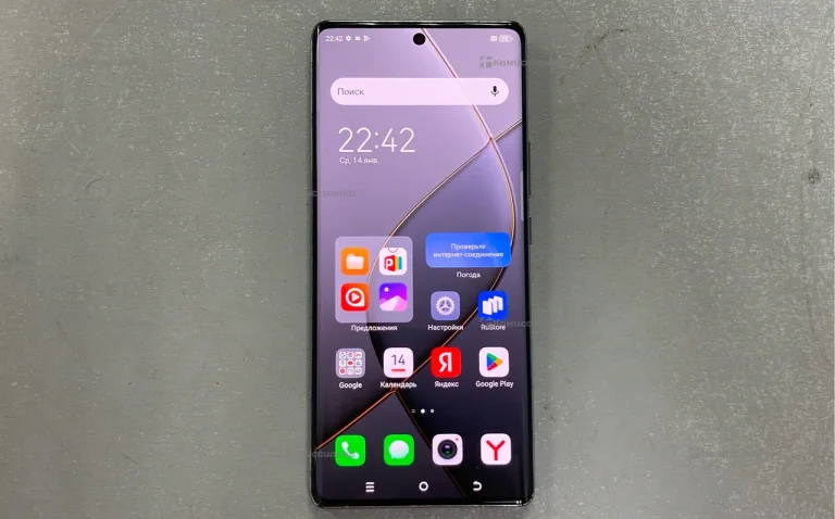 Tecno Spark 20 Pro+ 8/256 ГБ