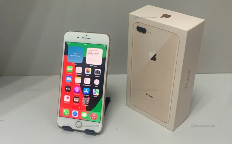 Apple iPhone 8 Plus 3/64 ГБ