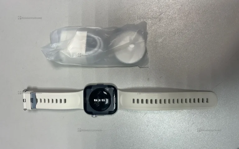 Часы  Huawei Watch fit 4