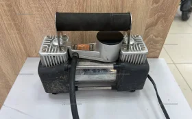 Компрессор автомобильный LAVITA