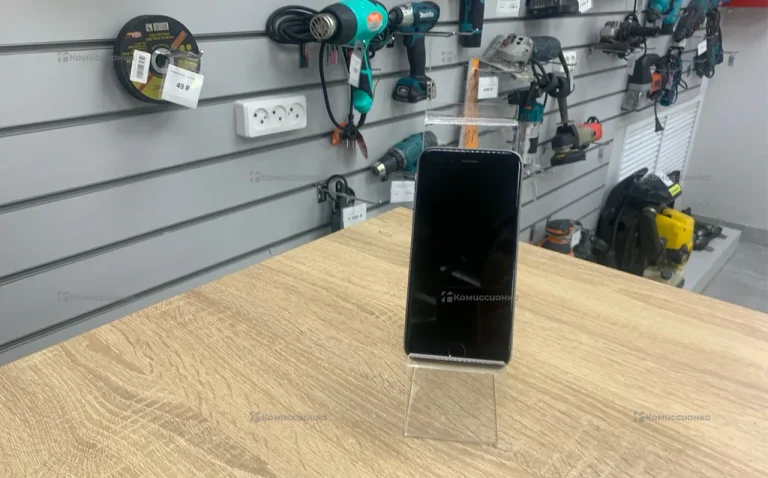 Apple iPhone 6s 2/32 ГБ