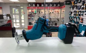 Сабельная пила Makita АКБ синий кейс