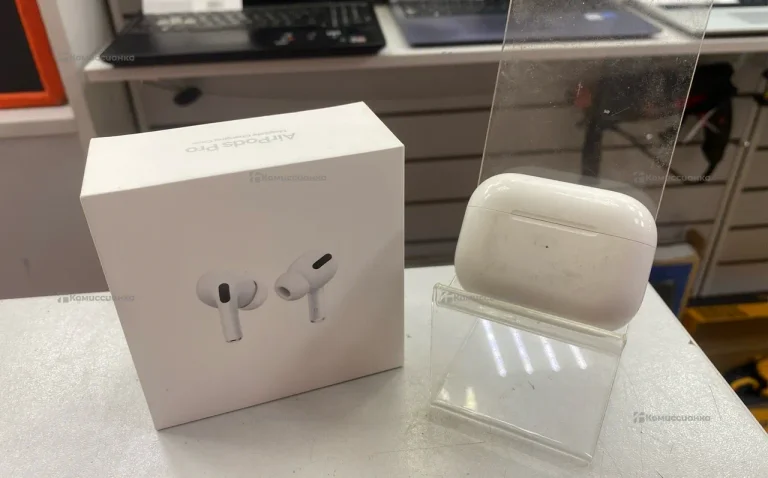 Наушники AirPods Pro