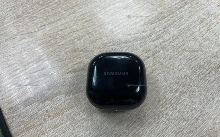 Наушники  Samsung buds core