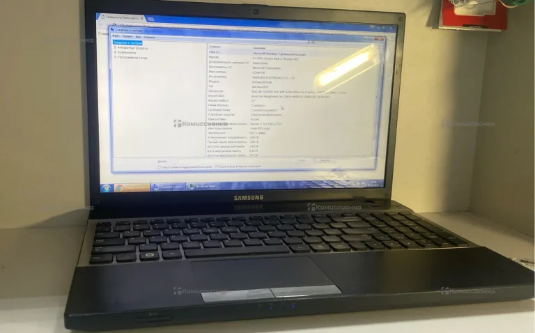 Ноутбук  Samsung NP305V5A