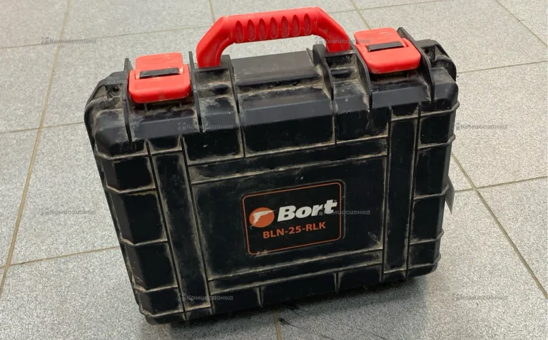 Лазерный уровень Bort BLN-25-RLK