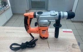 Перфоратор Вихрь П-1400К-В