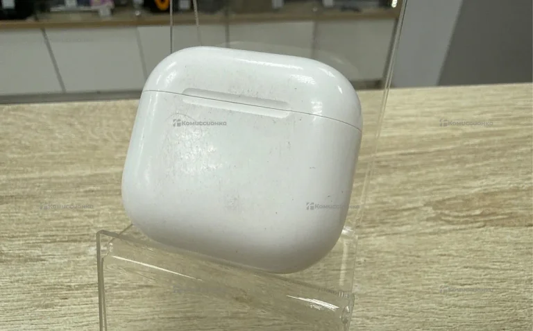 Наушники Apple AirPods 4
