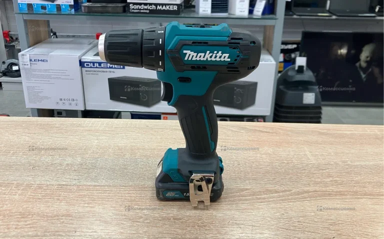 Дрель-шуруповерт Makita DF333DWYE