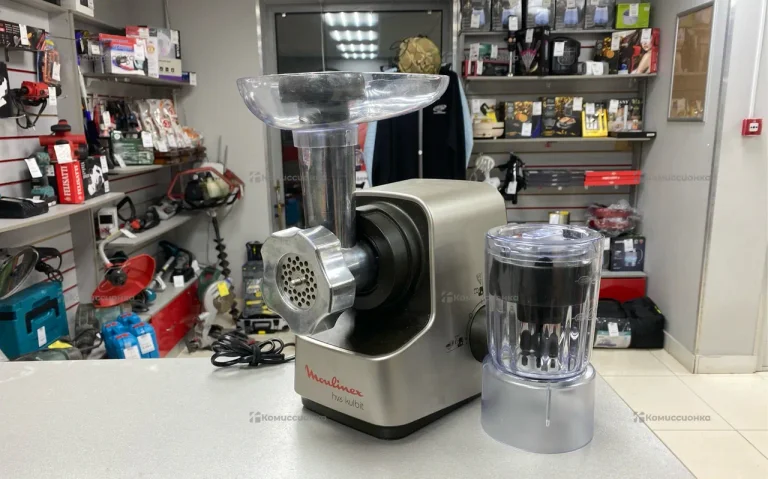 Мясорубка Moulinex ME510H30