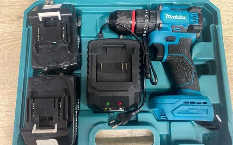 Бесщеточный шуруповерт Makita 26V реплика