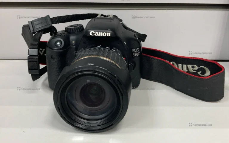Фотоаппарат  Canon EOS 550D