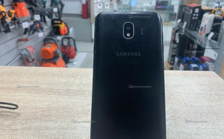 Samsung Galaxy J4 3/32 ГБ
