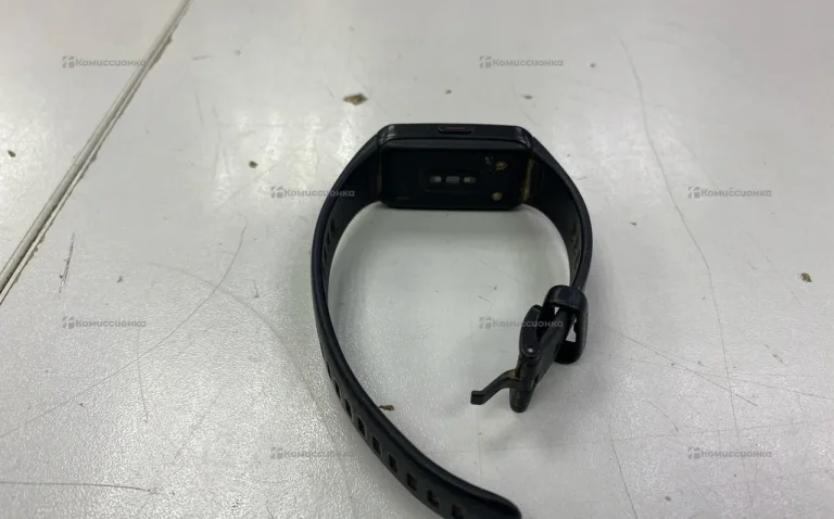 Часы  Honor band 6