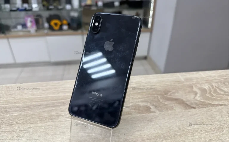 Apple iPhone XS 4/64 ГБ