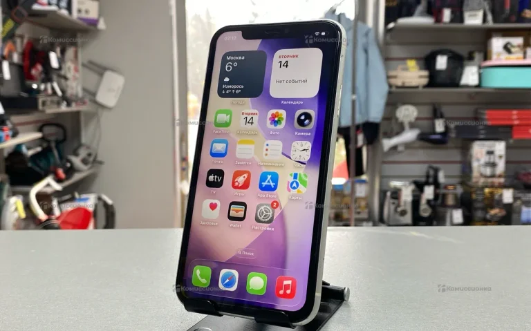 Apple iPhone 11 64 ГБ