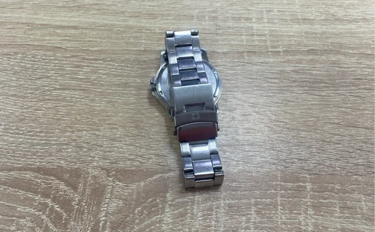 Часы SWISS MILITARY HANOWA