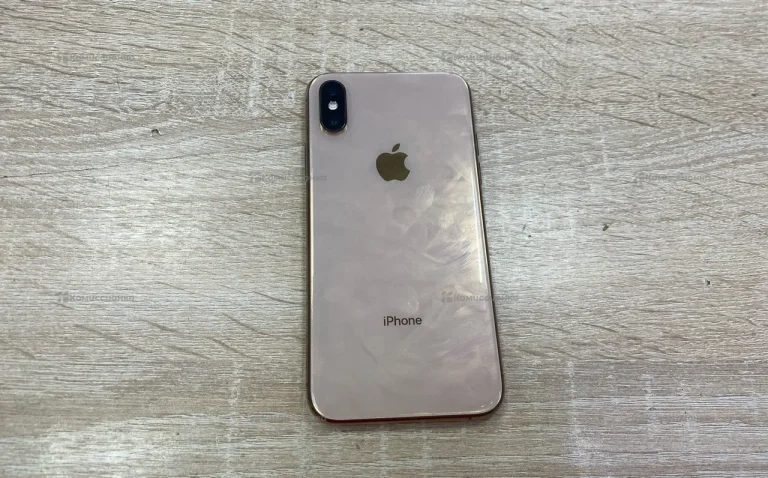 Apple iPhone XS 4/256 ГБ