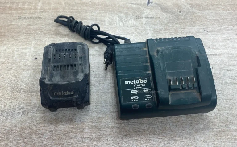 Зарядное устройство metabo SC 60 Plus + АКБ